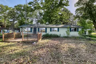 N5156 Butternut Ct, Hubbard, WI 53039 - Photo 1