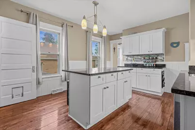 4722 W Oklahoma Ave, Milwaukee, WI 53219 - Photo 10