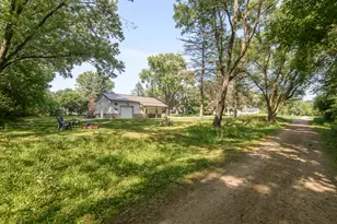 W370S1673 Utica Rd, Ottawa, WI 53118 - Photo 8