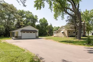 W370S1673 Utica Rd, Ottawa, WI 53118 - Photo 2