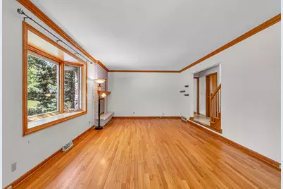 2311 W Kenboern Dr, Glendale, WI 53209 - Photo 30