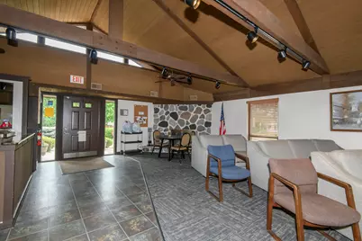 W177N9769  Riversbend Cir, Germantown, WI 53022 - Photo 32