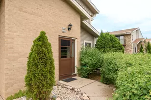 W177N9769 Riversbend Circle, Germantown, WI 53022 - Photo 2