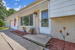 215 E Beutel Rd, Port Washington, WI 53074 - Photo 2
