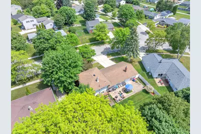215 E Beutel Rd, Port Washington, WI 53074 - Photo 24
