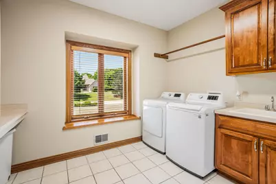 W289N3752  Huntsman Ct, Delafield, WI 53072 - Photo 28