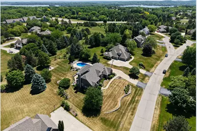 W289N3752  Huntsman Ct, Delafield, WI 53072 - Photo 72
