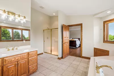 W289N3752  Huntsman Ct, Delafield, WI 53072 - Photo 38