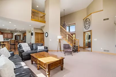 W289N3752  Huntsman Ct, Delafield, WI 53072 - Photo 16
