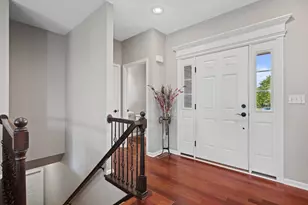 W349N5830 Sunflower Ct, Lac La Belle, WI 53066 - Photo 12