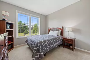 W349N5830 Sunflower Ct, Lac La Belle, WI 53066 - Photo 28