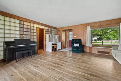 105 W Northwater St, Silver Lake, WI 53170 - Photo 6