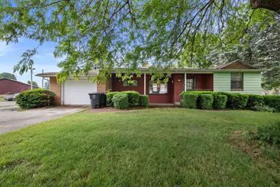 105 W Northwater St, Silver Lake, WI 53170 - Photo 1