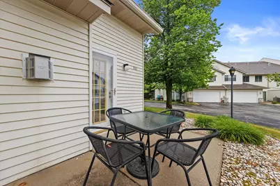 2419  Fox River Pkwy #A, Waukesha, WI 53189 - Photo 42