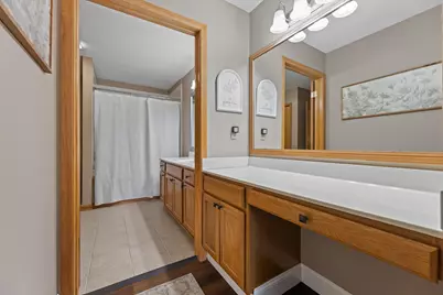 2419  Fox River Pkwy #A, Waukesha, WI 53189 - Photo 22