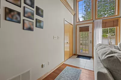 2419  Fox River Pkwy #A, Waukesha, WI 53189 - Photo 8