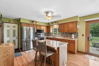 W276S9060  Hidden Lakes Dr, Vernon, WI 53149 - Photo 8