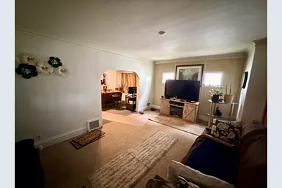 2956 N 50th St #2958, Milwaukee, WI 53210 - Photo 2