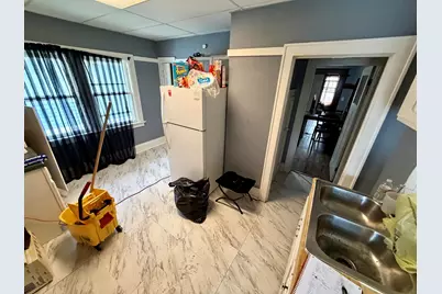 2956 N 50th St #2958, Milwaukee, WI 53210 - Photo 10
