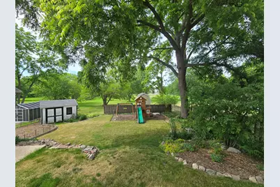 606 E Sherman Ave, Fort Atkinson, WI 53538 - Photo 10