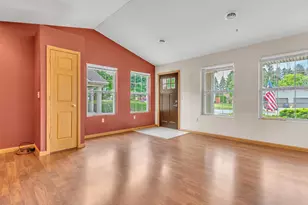 2440 Carmen Ave, Sheboygan, WI 53081 - Photo 4
