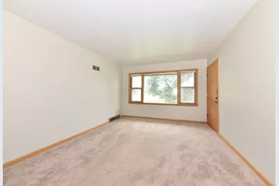4678 N 84th St, Milwaukee, WI 53225 - Photo 2