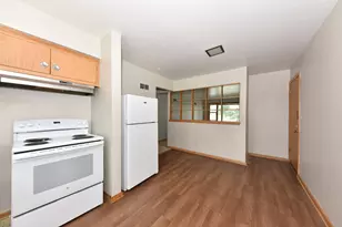 4678 N 84th St, Milwaukee, WI 53225 - Photo 6
