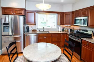 3446 N Frederick Ave, Milwaukee, WI 53211 - Photo 24