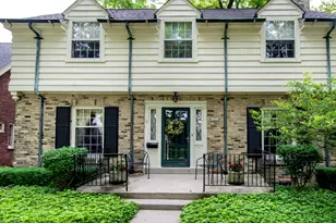3446 N Frederick Ave, Milwaukee, WI 53211 - Photo 2