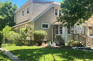 2712 N 50th St, Milwaukee, WI 53210 - Photo 4