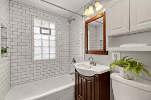 2556 S Logan Ave, Milwaukee, WI 53207 - Photo 10