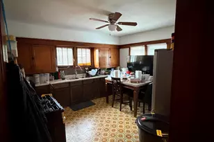 3822 N 25th St, Milwaukee, WI 53206 - Photo 8