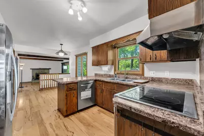 3011  Bruce Dr, Racine, WI 53404 - Photo 12