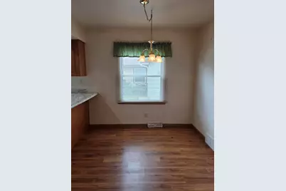 9145 W Allerton Ave #9147, Greenfield, WI 53228 - Photo 12