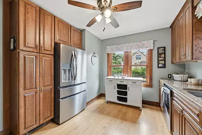 4030 N Larkin St, Shorewood, WI 53211 - Photo 14