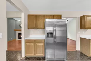 1404 Willow Ln, Harvard, IL 60033 - Photo 12