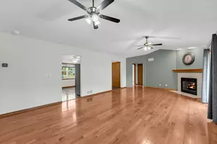 1404 Willow Ln, Harvard, IL 60033 - Photo 24