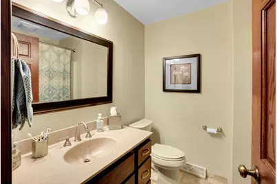 N24W22526  Beechwood Ln, Pewaukee, WI 53186 - Photo 16