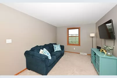 118  McKenzie Rd, Mukwonago, WI 53149 - Photo 26