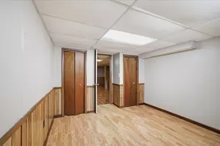 2514 S 89th St, West Allis, WI 53227 - Photo 20
