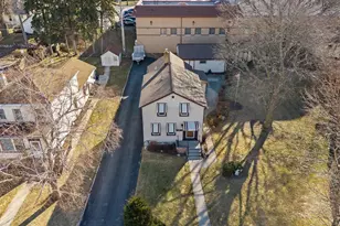 1424 12th Ave, Grafton, WI 53024 - Photo 2