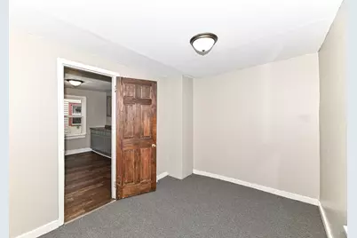1218 N Memorial Dr, Racine, WI 53404 - Photo 14