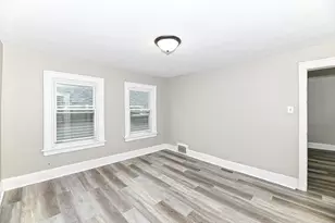1218 N Memorial Dr, Racine, WI 53404 - Photo 24