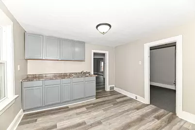 1218 N Memorial Dr, Racine, WI 53404 - Photo 22
