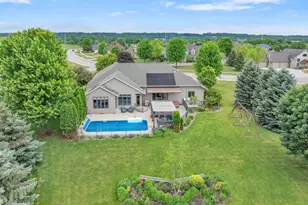 420 N Country Ln, Fond du Lac, WI 54935 - Photo 28