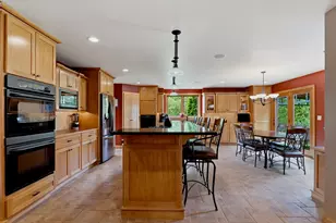 3720 Briarwood Ln, Manitowoc, WI 54220 - Photo 14