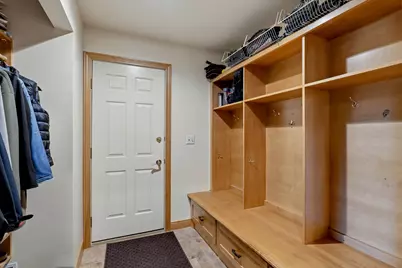 3720  Briarwood Ln, Manitowoc, WI 54220 - Photo 26