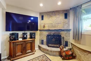 830 Pine Tree Ln, Lake Geneva, WI 53147 - Photo 28