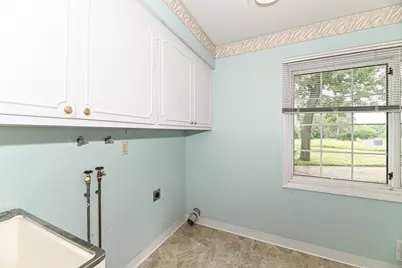 S63W16525  College Ave, Muskego, WI 53150 - Photo 20