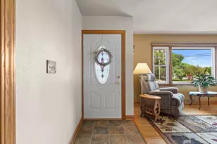 3820 Meachem Rd, Racine, WI 53403 - Photo 4